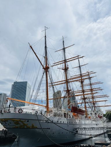 桜木町🇯🇵 重要文化財の〝帆船日本丸〟の船内見学ができるよ🛳️ˊ