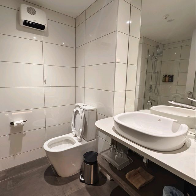 Relaxation at Its Best: A Stay at Holiday Inn Queenstown, Frankton Road