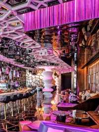 🛍️🌃 Prince Hotel Hong Kong – Where Shopping Meets Comfort! 🛌👜