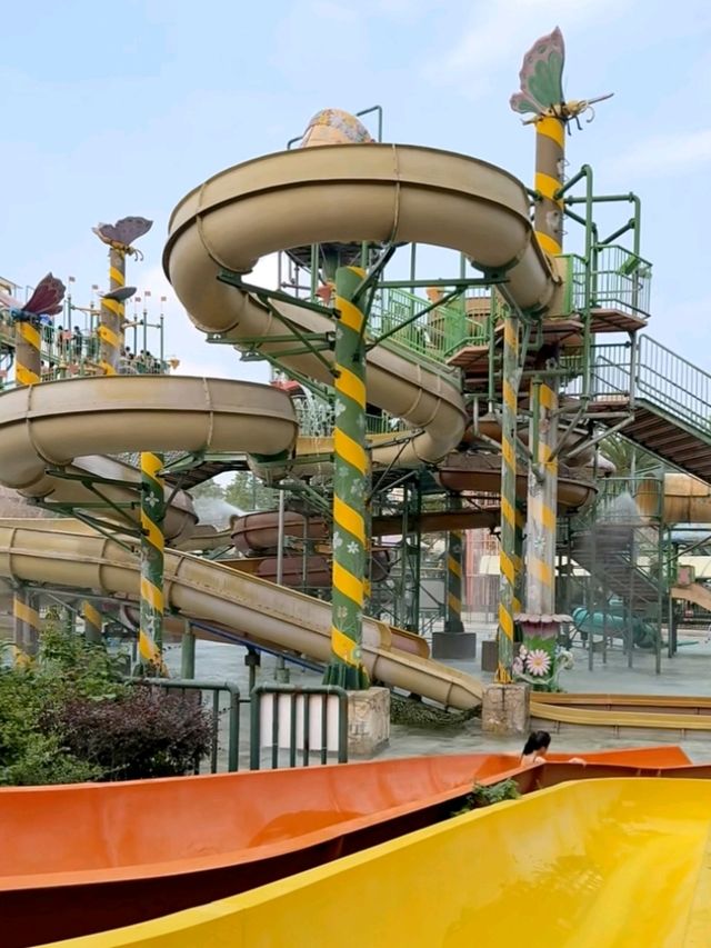 🌊 Skoe River Wonderland, Guangzhou – A Magical Riverside Adventure! 🏞️✨