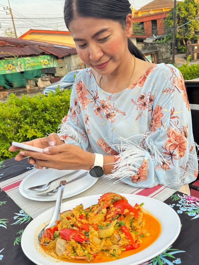 เพลินกิน ฟินปูผัด ร้านปูดำ กระบี่
