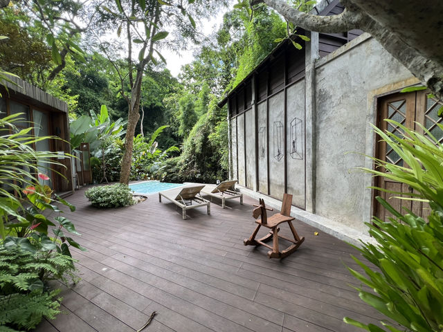 พราวภูฟ้า แม่ริม – พูลวิลล่า ออนเซนกลางขุนเขา