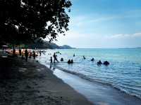 Teluk Batik – A Relaxing Summer Escape