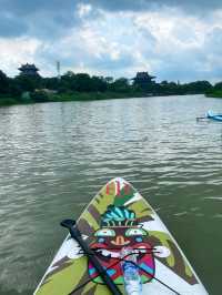 SUP & Serenity: Paddleboarding at Haizhu Lake Park