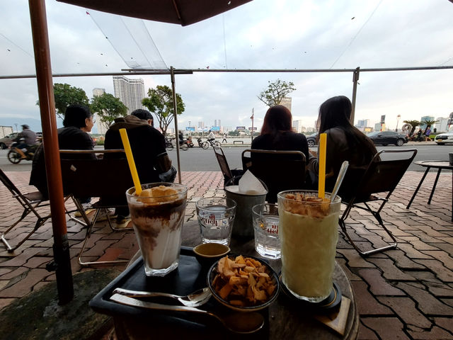 다낭 현지인 맛집 카페!!