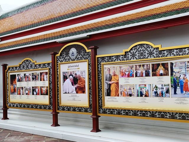 金碧輝煌的寧靜殿堂，臥佛寺的建築之美。