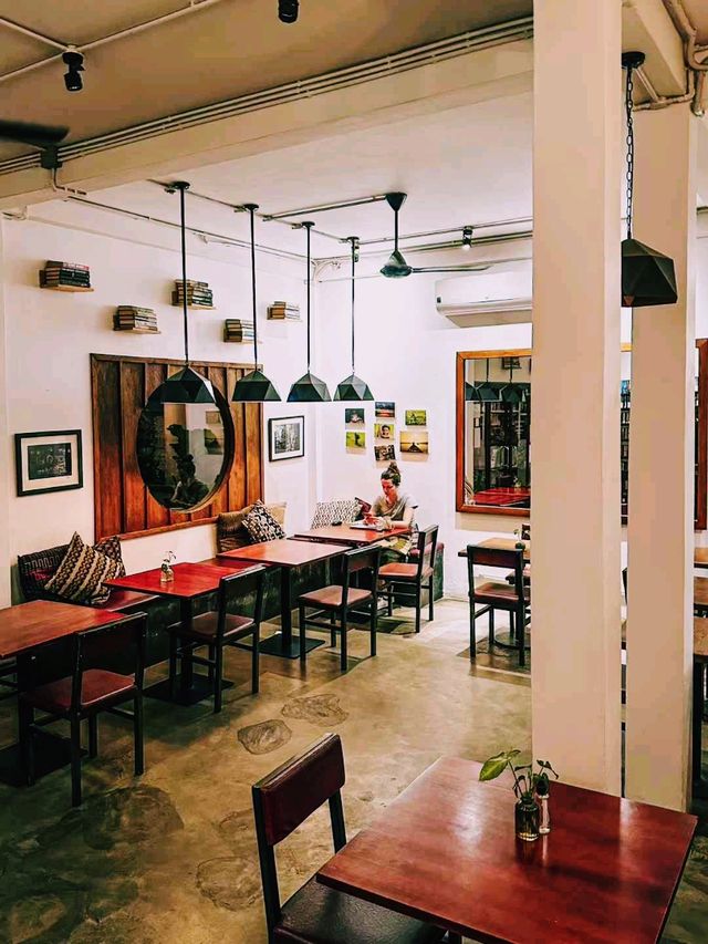 柬埔寨暹羅著名網紅景點咖啡店：Footprint cafe Siem Reap，適合打卡拍照📸