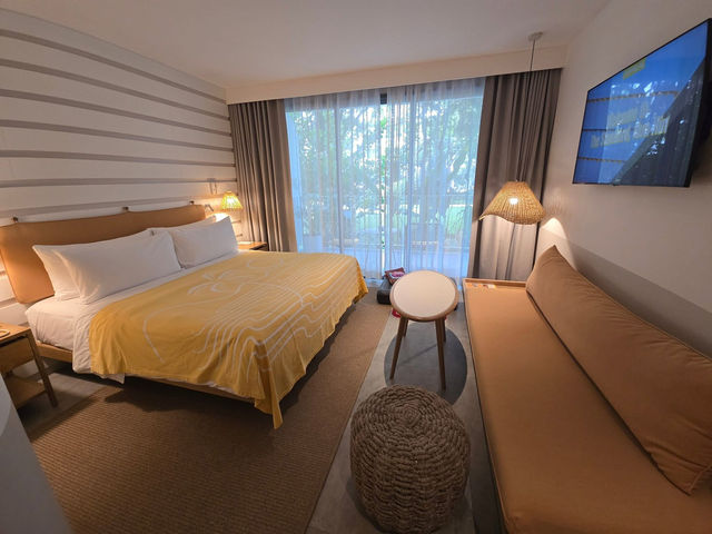 静けさとスタイルが融合する場所、The Standard Hua Hinで心のリトリート🌴✨ #スタンダードホアヒン 