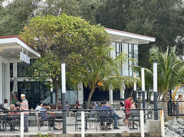 Brew-tiful Vibes at the Waterfront!