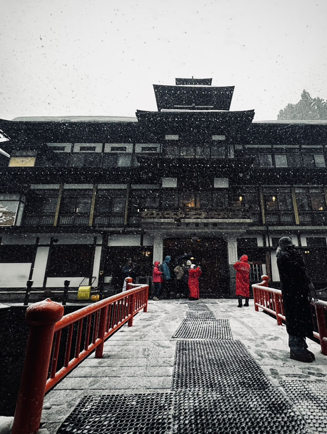 ❄️下著雪的銀山溫泉♨️此生難忘