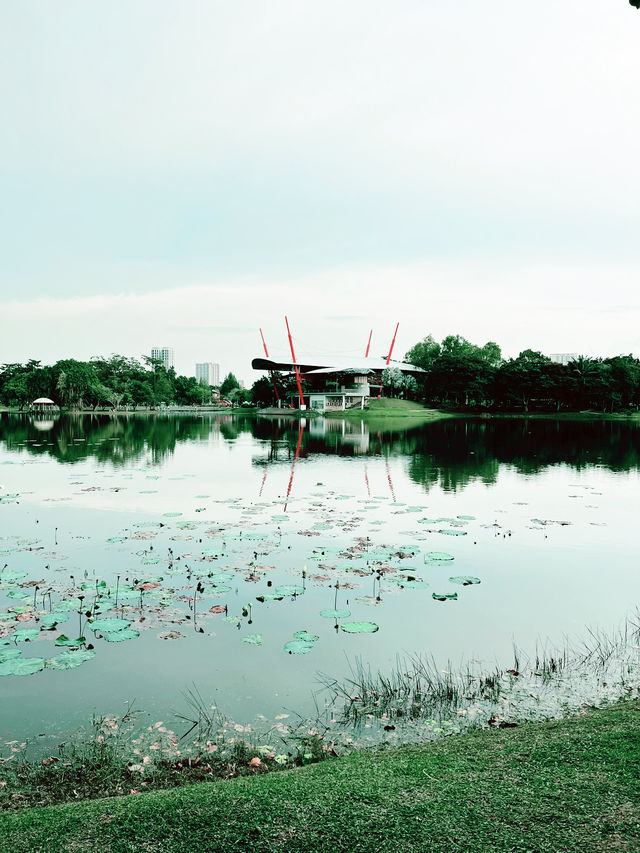 “Scenic Tranquil Escape at Cyberjaya Lakeside”