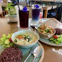 タイの伝統を感じながら癒しのティータイムを楽しもう🇹🇭
