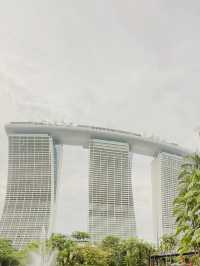 🌿 Gardens by the Bay — Daylight Dreamscape in the Heart of the Bay