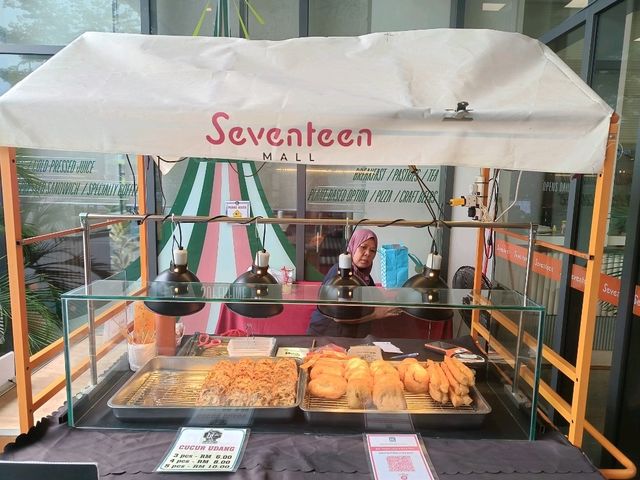 Seventeen at Section 17, Petaling Jaya