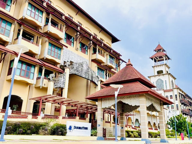 Love by the Lake: A Romantic Escape at DoubleTree Putrajaya