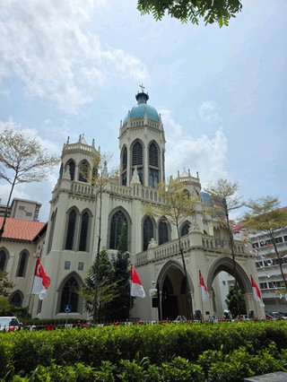 Gothic Grace in the City