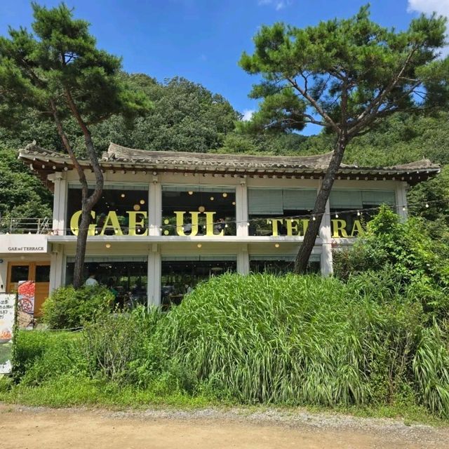 서울 근교에서 만나는 시원하고 감성 가득한 남한산성 계곡 카페 개울테라스! 서울 근교에서 만나는 시원하고 감성 가득한 남한산성 계곡 카페 개울테라스!