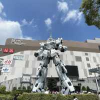 #鋼鐵巨神與夜幕紅塔：台場高達與東京塔之夜🗼🤖