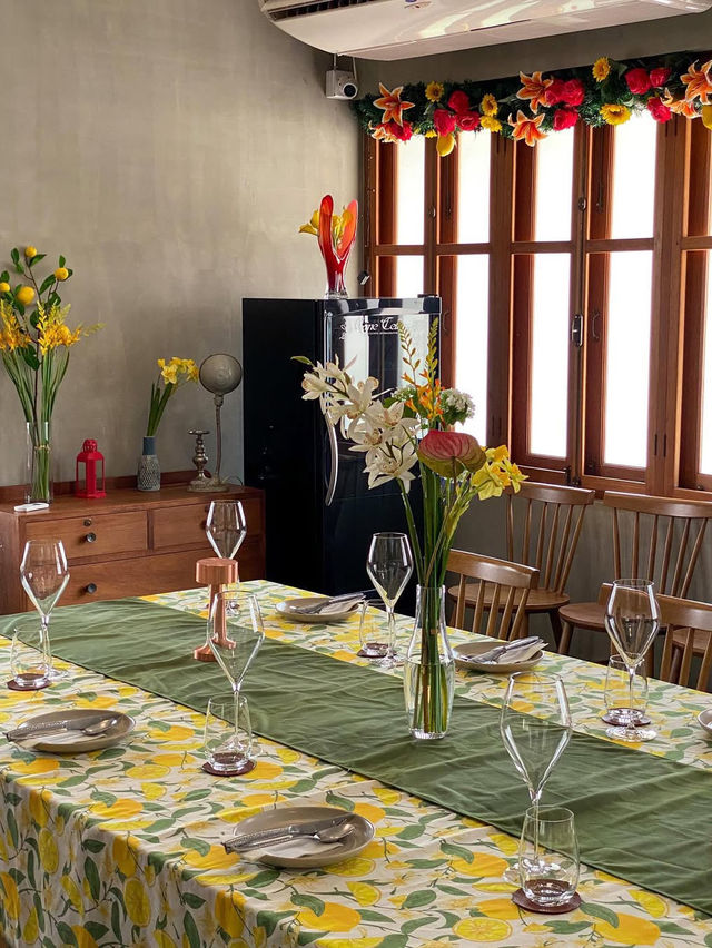 Clay Bangkok ร้านอาหารและคาเฟ่บรรยากาศสุดโฮมมี่