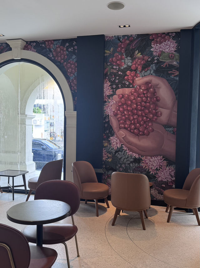 🌴☕ Starbucks Phuket Old Town – คาเฟ่เชนในตึกชิโนโ