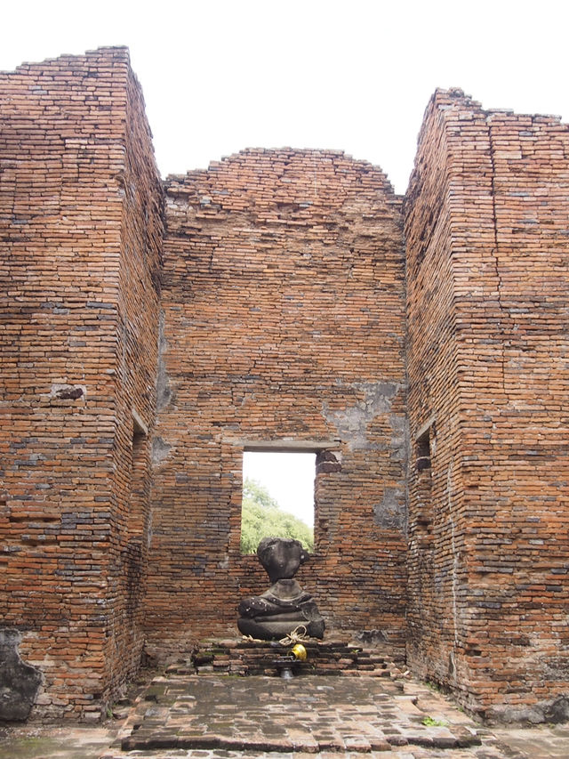 バンコクから日帰りでアユタヤの寺院を見に
