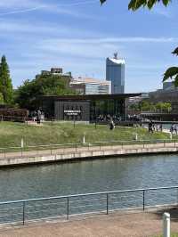 水辺の絶景と世界一のスタバがある場所：富岩運河環水公園