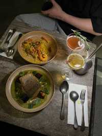 Monograph Dining, Aesthetic Plates in a Minimalist Hideout 