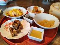 北京樓的填鴨和蟹粉