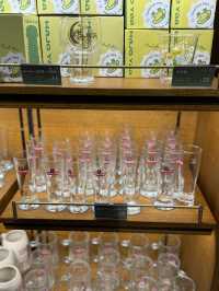 선물용으로도 완벽한 맥주잔과 굿즈