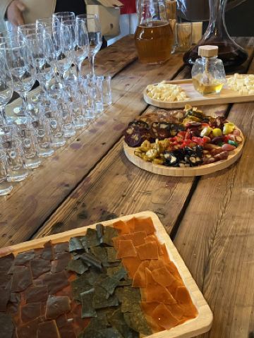 ジョージアの伝統的なワイン醸造の古代技術を探る