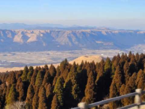 阿蘇火山群的小可愛｜米塚山腳散步記
