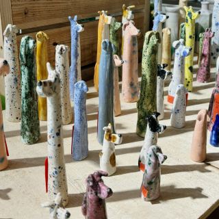 ไล่ล่าคลื่นที่หาดไบรตัน 🌊☀️