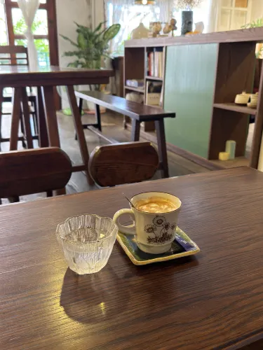 CHI NHÁNH DREAM TEA HOÀNG DIỆU MANG PHONG CÁCH HIỆN ĐẠI TRẺ TRUNG GẦN GŨI