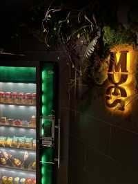 The hunt for Amazonian-theme bar behind a vending machine