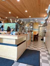 Vancouver에 풍경멋진 Port moody에 있는 Bakery 맛집
