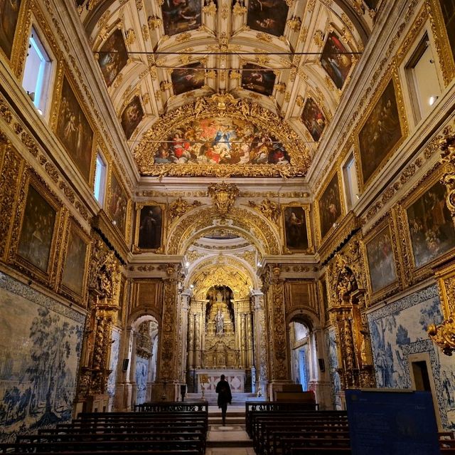 🎨✨ Explore the Tiles Museum in Lisbon
