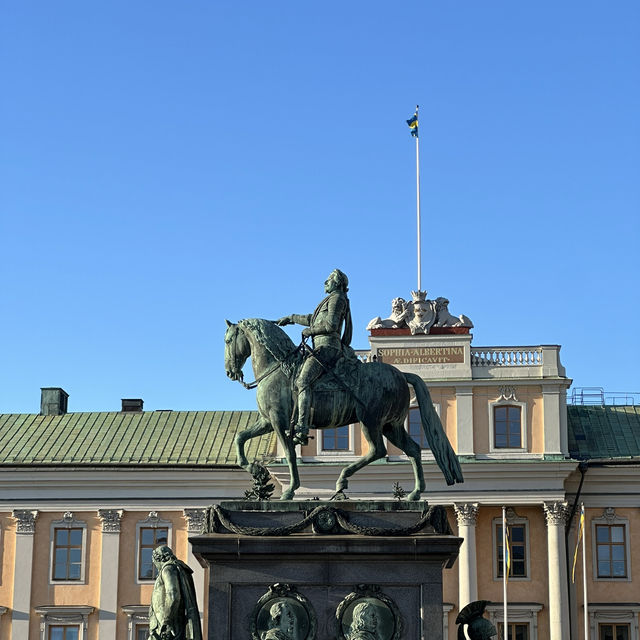 Perfect Day in Stockholm: Museums, Boat Tours, and Scenic Walks