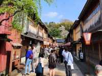 Kanazawa Escape: Blossoms, Kimonos, and Timeless Charm