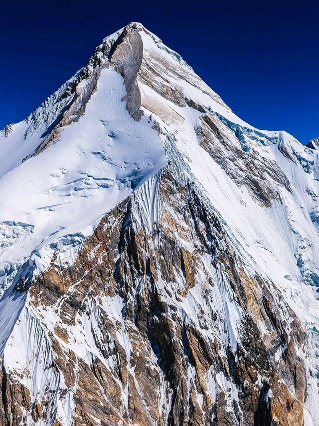 Khan Tengri: “Lord of the Sky” – The Pyramidal Jewel of the Tien Shan