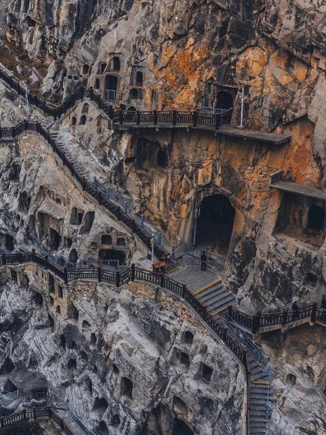 📍Longmen Grottoes, Luoyang, China✨ UNESCO World Heritage Site & Spiritual Stone Marvel