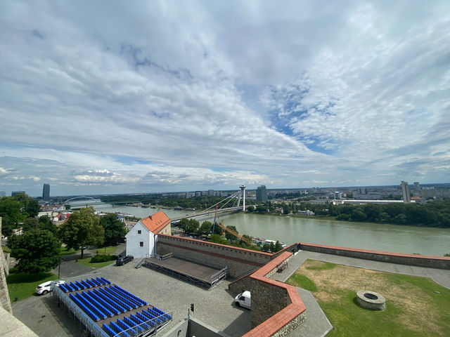 Day trip from Vienna to Bratislava 
