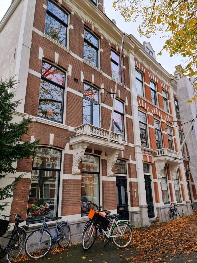 🇳🇱 The Hague – Where Royal Elegance Meets Seaside Cool 🇳🇱 The Hague – Where Royal Elegance Meets Seaside Cool