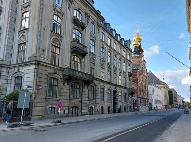 Exploring Copenhagen’s Top Attractions with Hans Christian Andersen’s Magic 🧜‍♀️