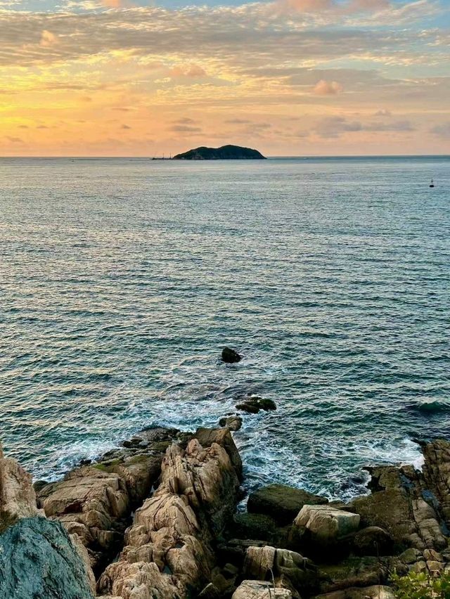 if your friend says China has no good beaches, show them this...