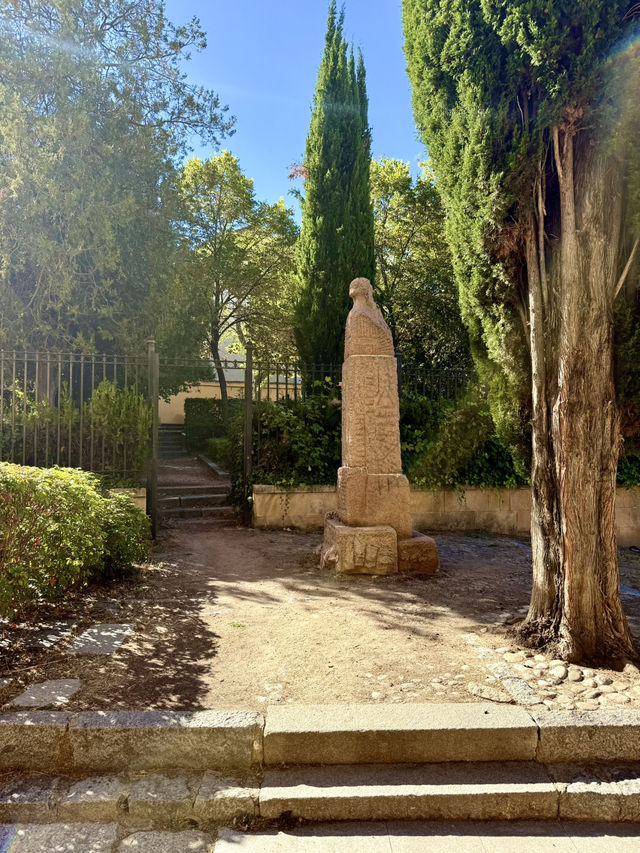 Silence and Color Silence and Color