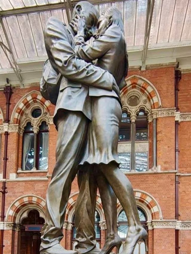 London: Eternally Worth It, Rain or Shine