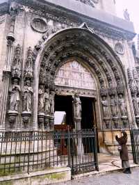 Paris East: Where Every Journey Begins 🇫🇷