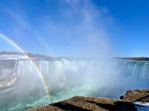 Frozen Falls Magic❄️