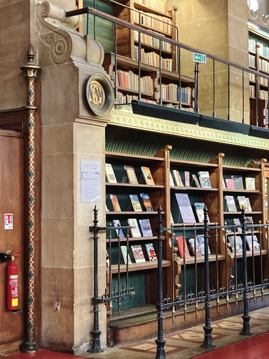 観光客が絶対に行かない秘密の図書館】フランス パリ | Trip.com パリ