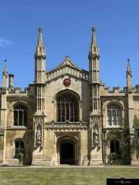 🏛️ Can you see the best of Cambridge’s architecture in one walk?